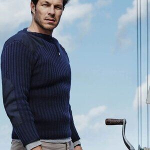 N.Peal | 007 Ribbed Army Sweater In Navy Blue - MENS LARGE